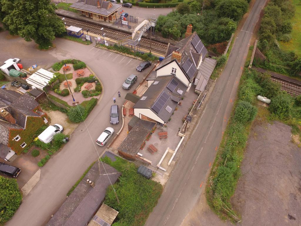 Railway Inn Culham Экстерьер фото