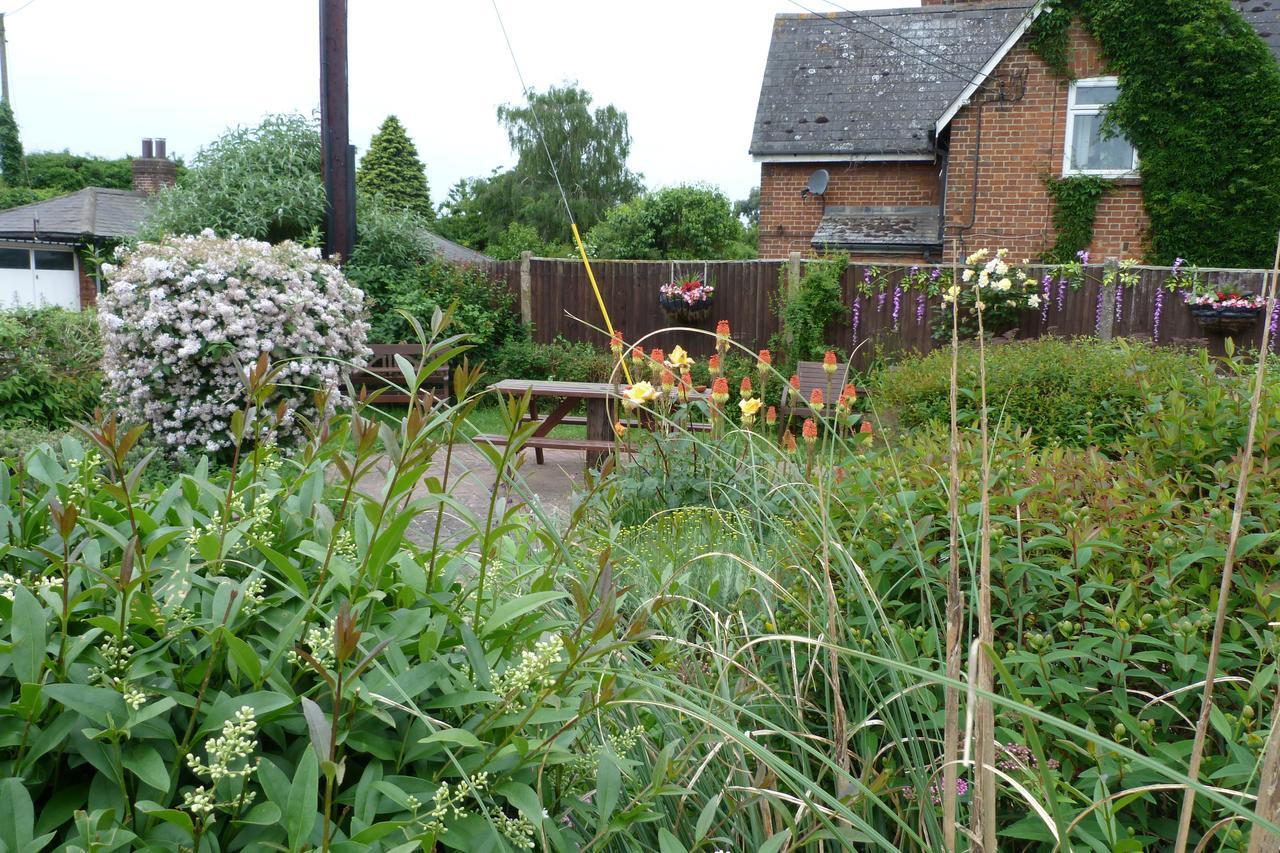 Railway Inn Culham Экстерьер фото